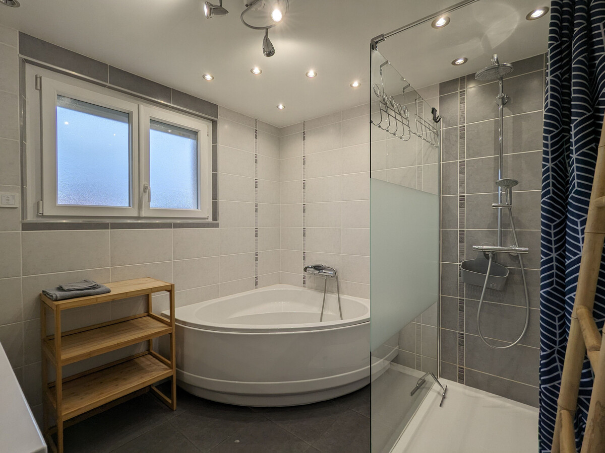 Gîte 6 chambres avec sauna, spa et vue Vosges - Photo 18