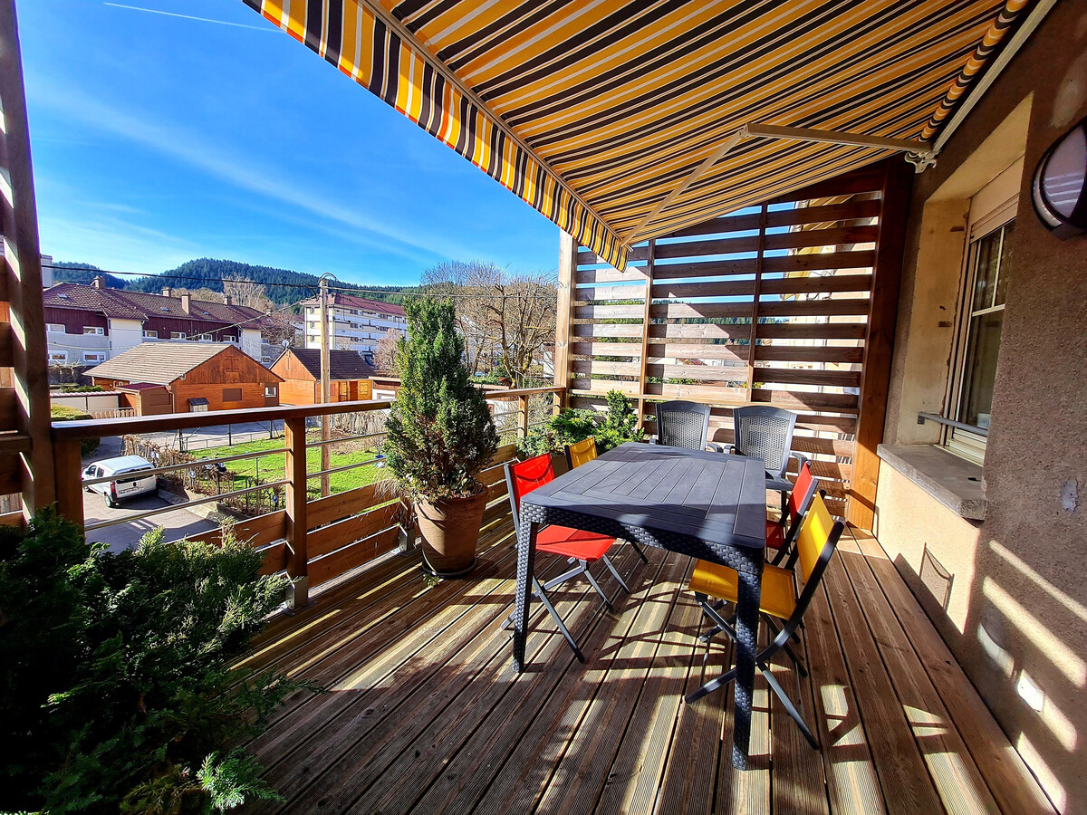 Appartement centre Gérardmer, terrasse 15m² et parking - Photo 4