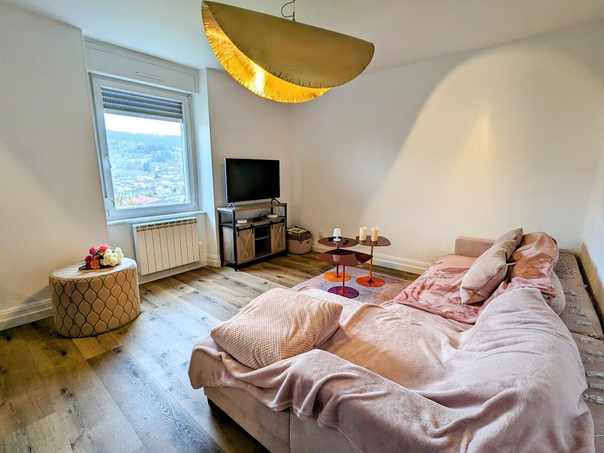 Appartement rénové vue pistes, jardin et parking à Gérardmer - Photo 3