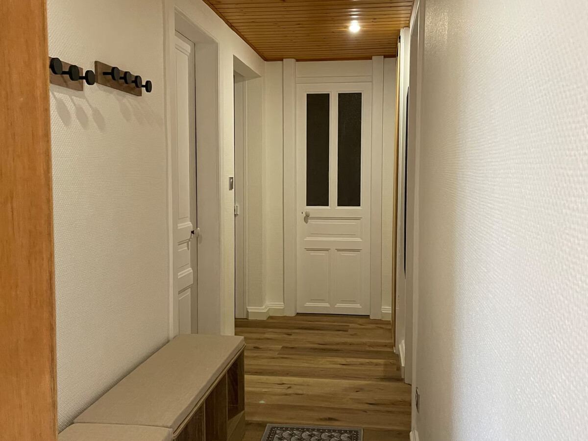 Appartement rénové vue pistes, jardin et parking à Gérardmer - Photo 9