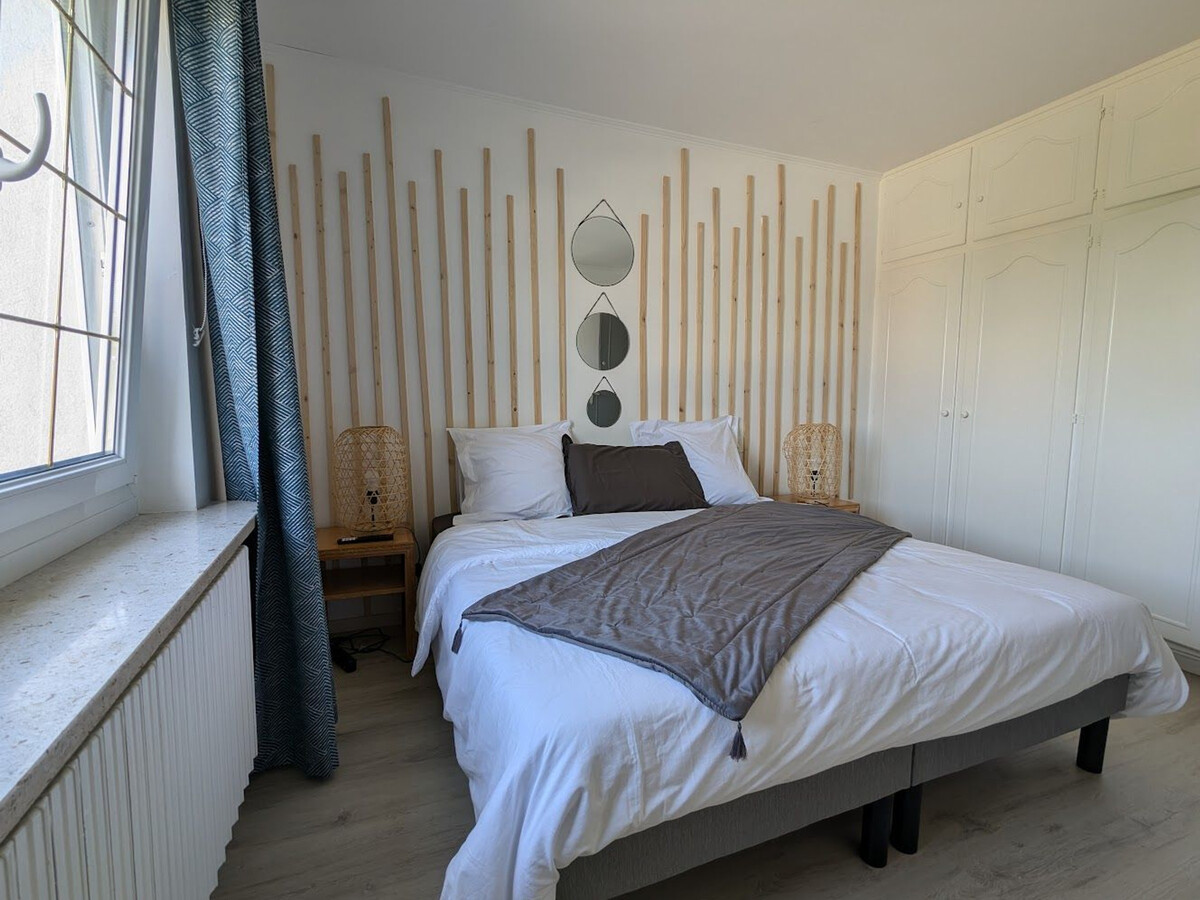 Maison 5 chambres, jardin privé, 9 personnes à Dinozé - Photo 5
