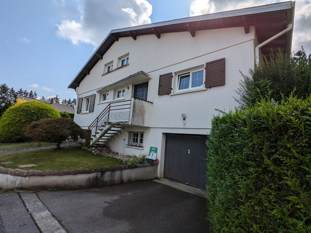 Maison 5 chambres, jardin privé, 9 personnes à Dinozé - Photo 7
