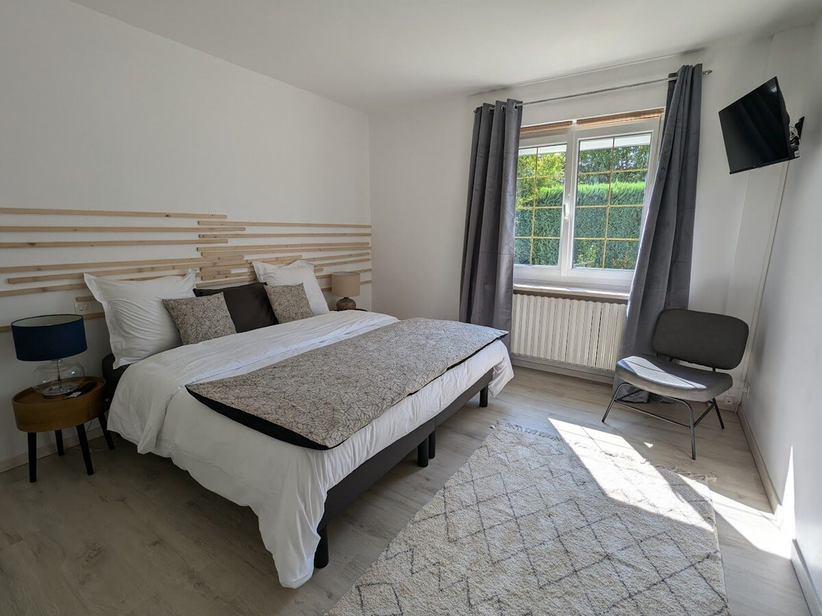 Maison 5 chambres, jardin privé, 9 personnes à Dinozé - Photo 9