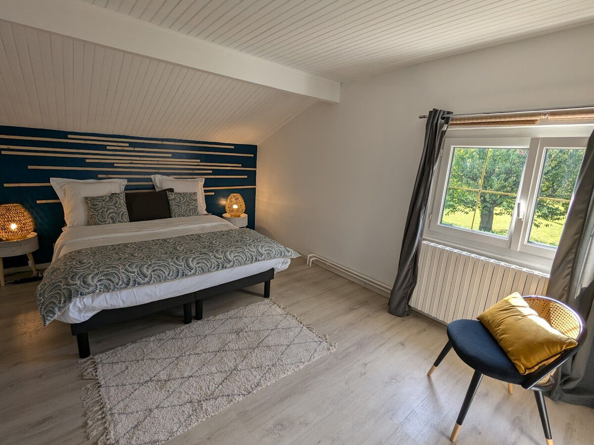 Maison 5 chambres, jardin privé, 9 personnes à Dinozé - Photo 11