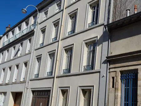 Appart 4 pers, 2 chambres à Épinal, parking privatif : photo 8