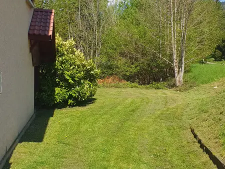 Chalet Chez Séverine à Ventron, baby-foot et terrain de jeux : photo 31