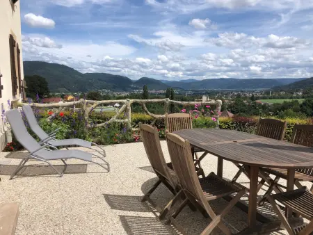 Maison 135m² rénovée 2023 - 6 pers. à Saint-Nabord