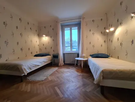 Gîte 5 chambres Saint-Marcel, jardin 100m² et ménage inclus : photo 4
