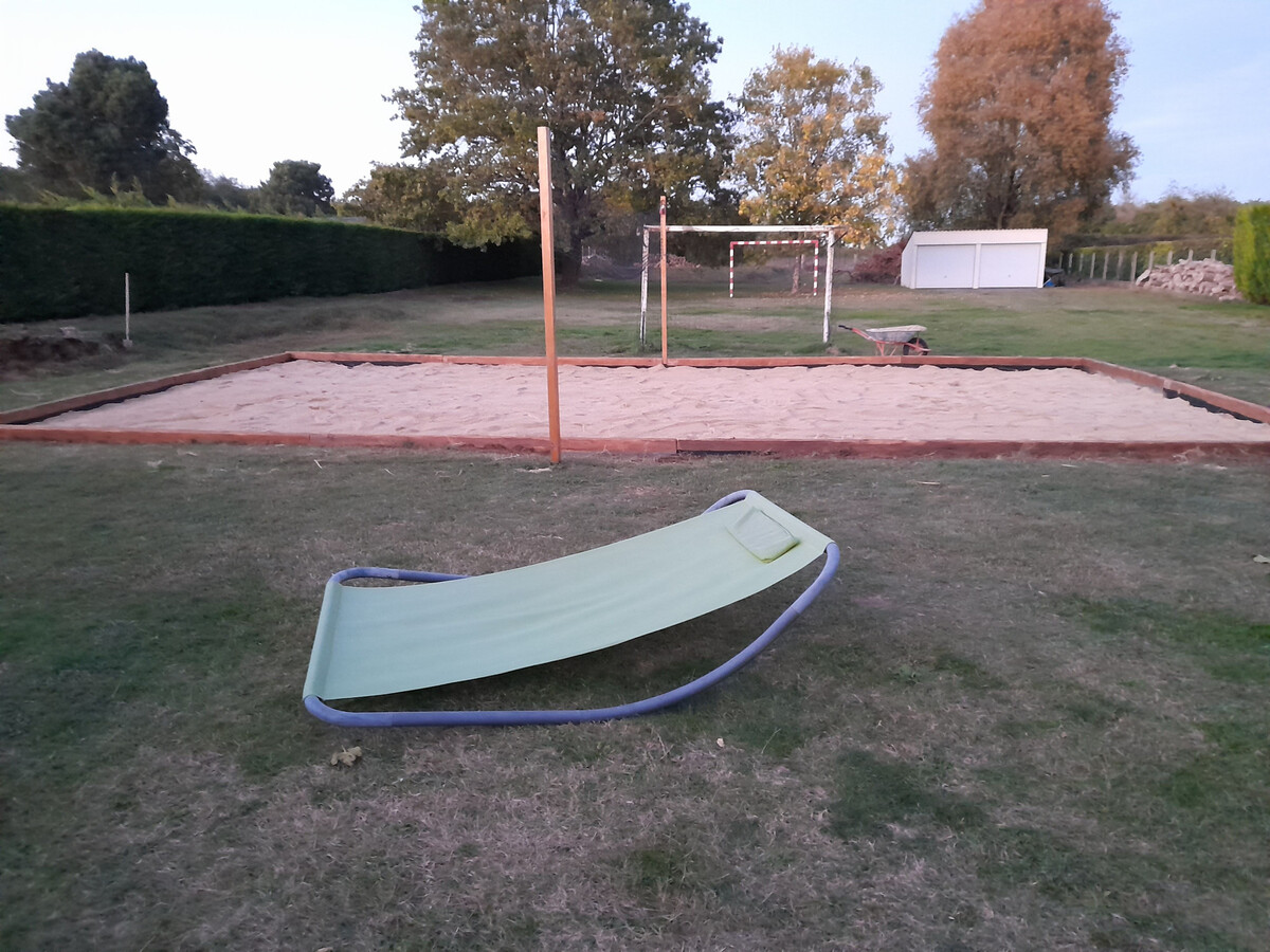 Gîte Berry 12 pers. : piscine chauffée et terrains de sport - Photo 8