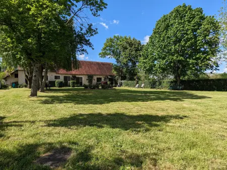 Gîte 6 personnes en Berry avec jardin arboré et parking - Photo 17