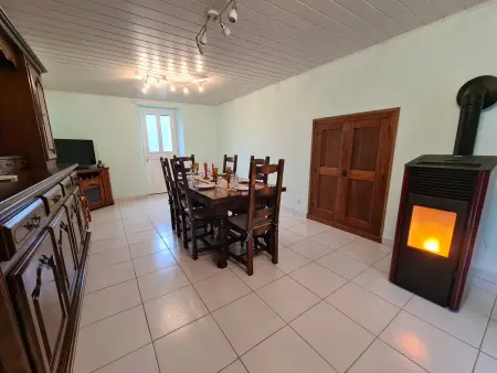 Gîte en Berry avec jardin clos près du lac d'Eguzon : photo 3