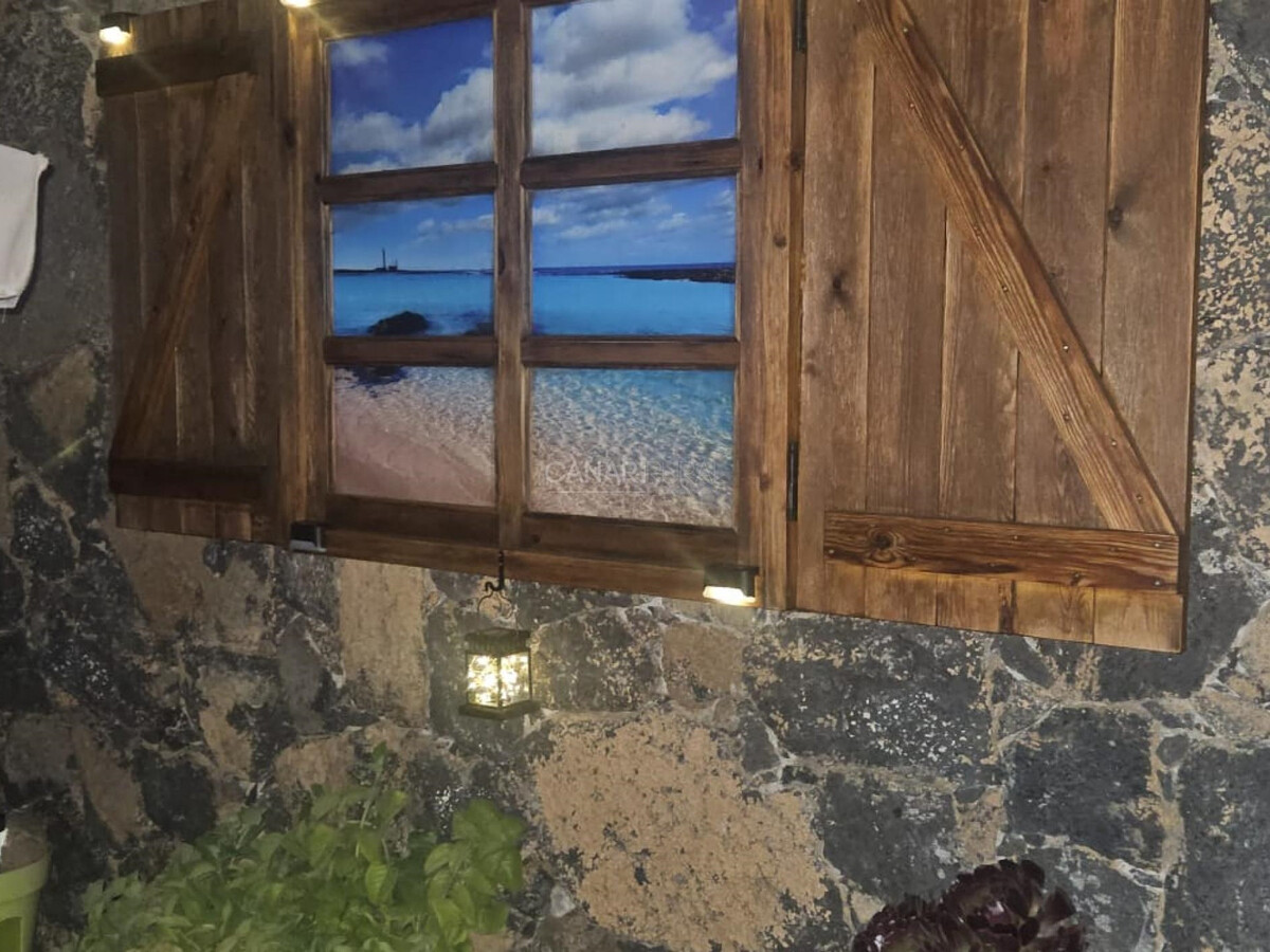 Maison neuve avec piscine privée chauffée à La Oliva - Photo 16