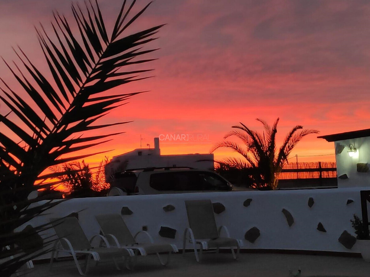 Maison Indira à Lajares : piscine privée et terrasse panoramique - Photo 15