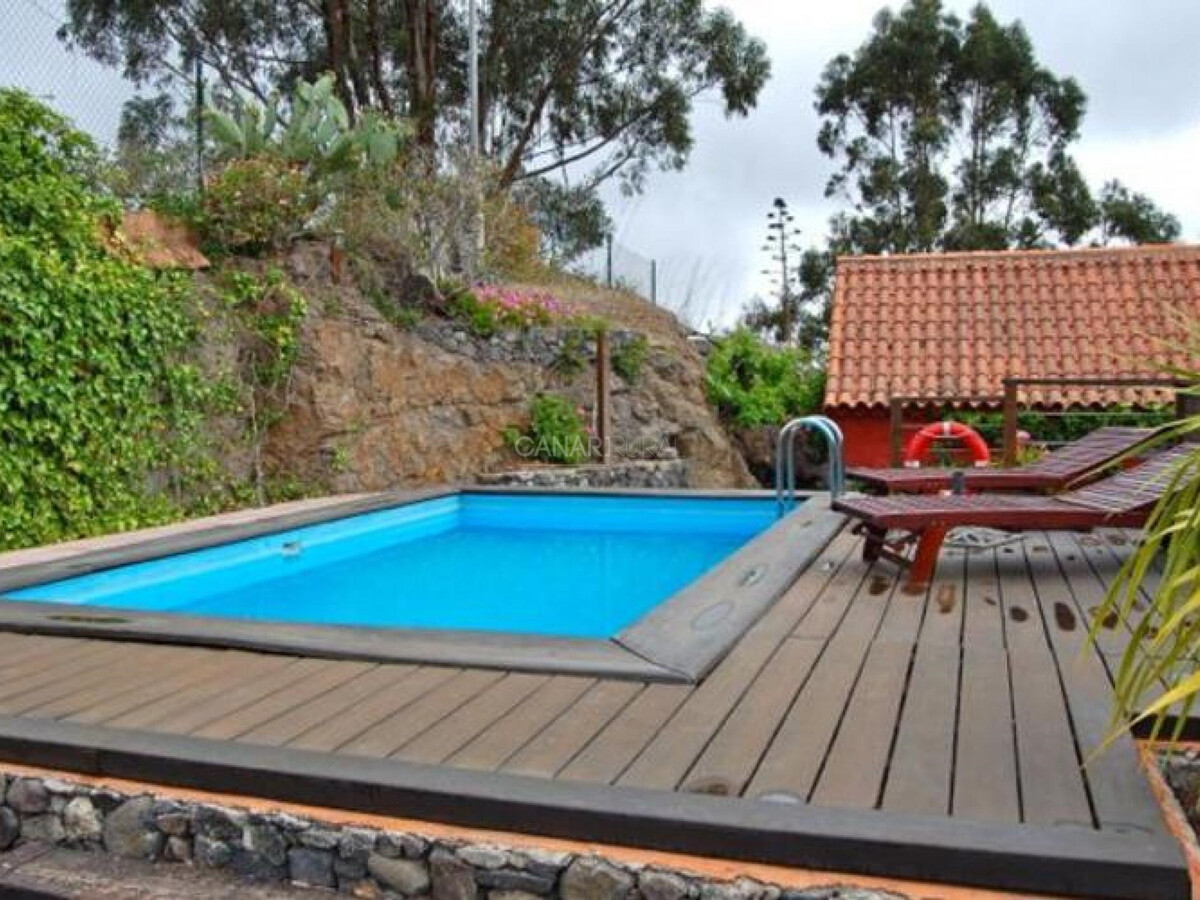 Gîte El Roble : maison centenaire avec piscine à Fontanales - Photo 1