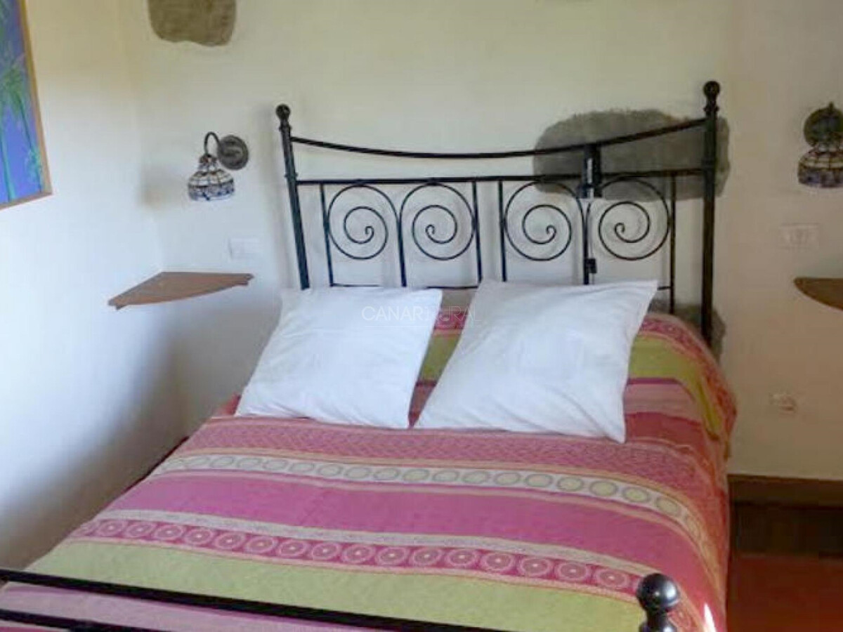 Gîte El Roble : maison centenaire avec piscine à Fontanales - Photo 8
