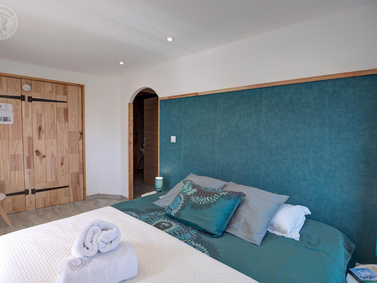 Deux gîtes en pierre du 18e s., 11 personnes, spa - Photo 13