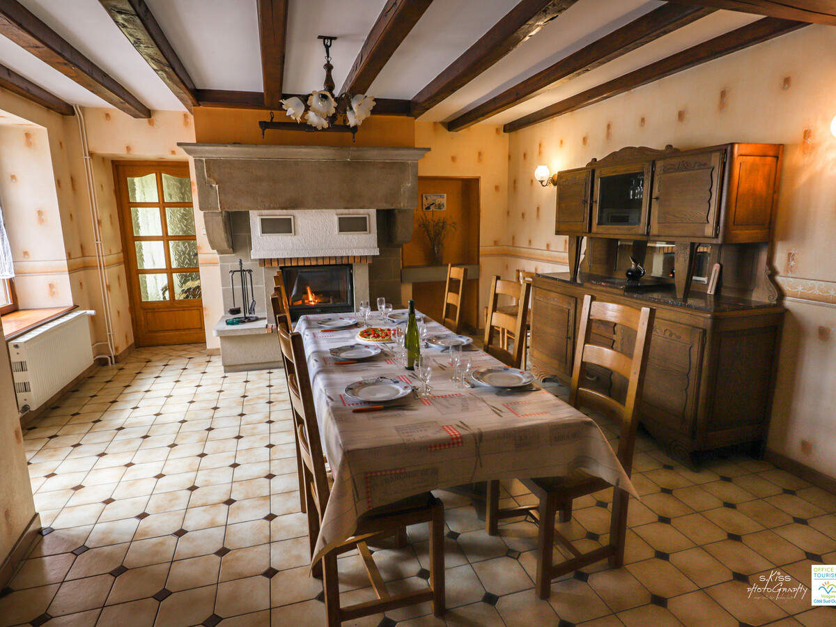 Gîte ferme vosgienne avec cheminée, étang et poneys - Photo 6