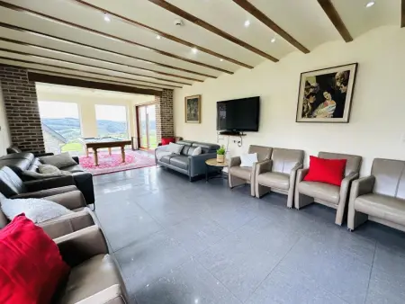 Les Charmes : maison 8 chambres, piscine chauffée, Chevron : photo 13