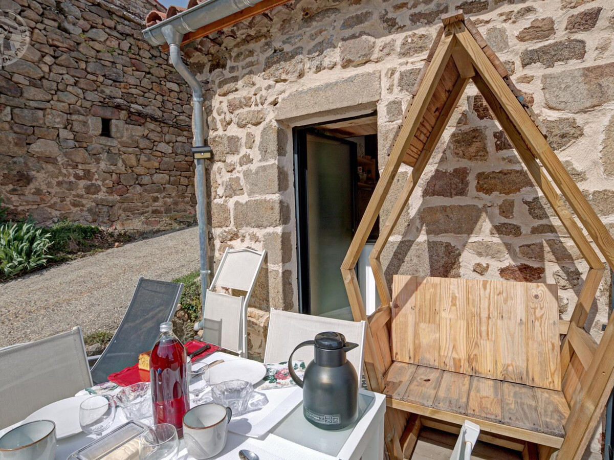 Gîte pierre 18ème siècle avec jacuzzi, vue vallée - Photo 3