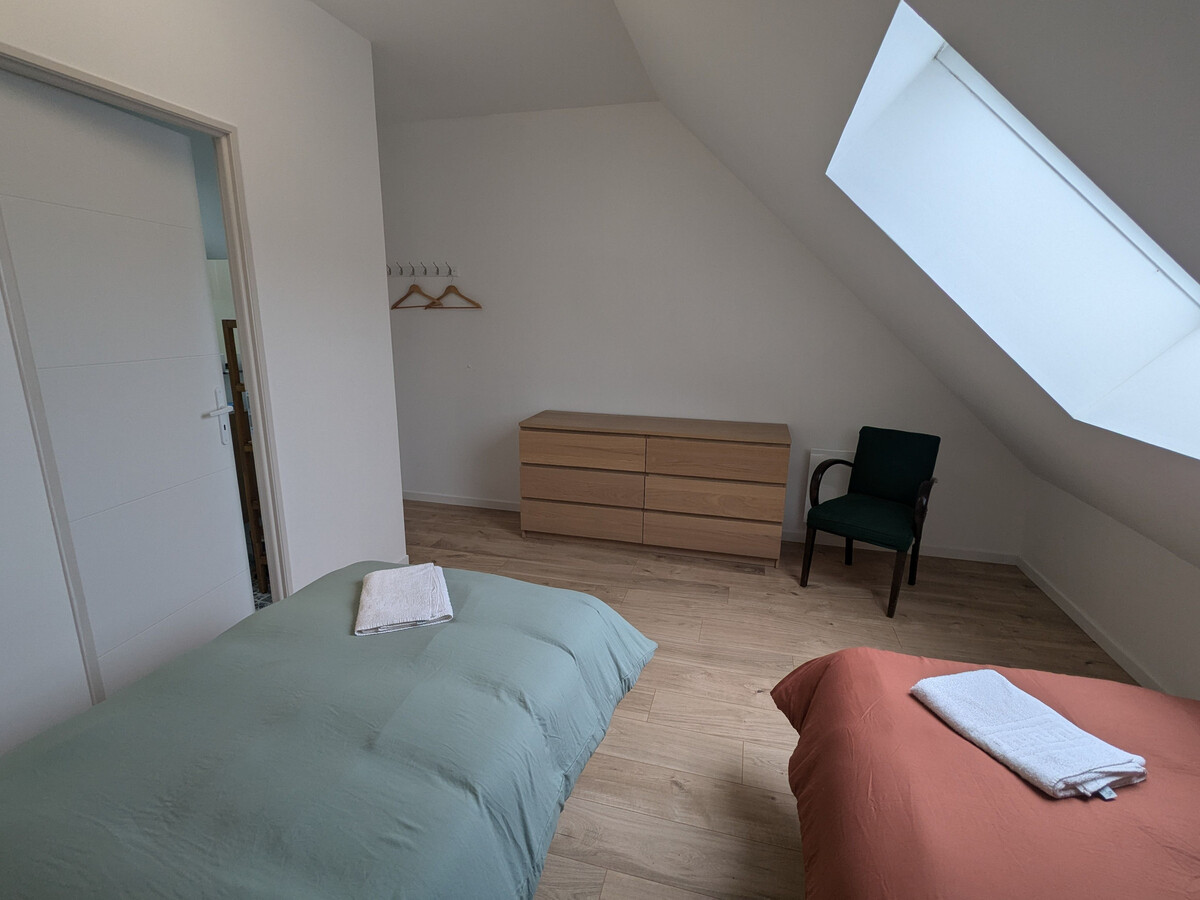 Gîte Les Ratys : longère en pierre à Chaingy - Photo 14