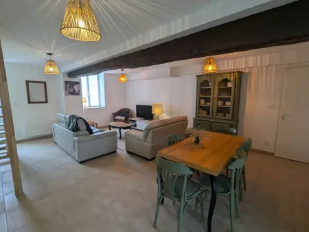Gîte Les Ratys à Chaingy, 6 pers., parking privé : photo 5