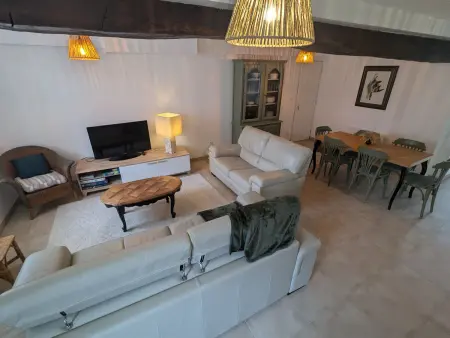 Gîte Les Ratys à Chaingy, 6 pers., parking privé : photo 10