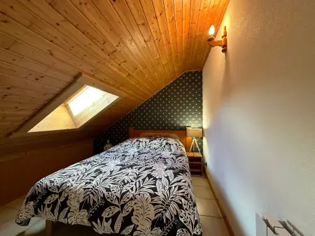 Duplex 2 chambres Morillon, 500m des pistes : photo 9