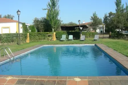 Malvarrosa, Maison de vacances à Tajo avec piscine et forêt - Photo 4