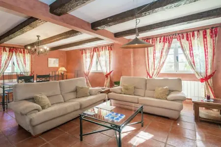 Malvarrosa, Maison de vacances à Tajo avec piscine et forêt - Photo 7