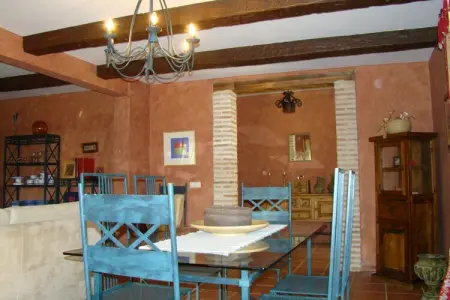 Malvarrosa, Maison de vacances à Tajo avec piscine et forêt - Photo 17