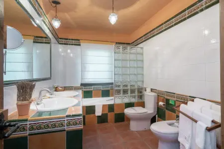 Malvarrosa, Maison de vacances à Tajo avec piscine et forêt - Photo 23