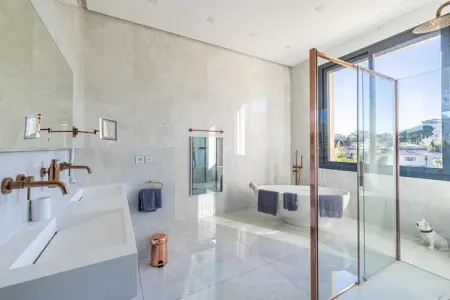 LL-95-JUAS, Villa de luxe avec piscine chauffée 6CH/12p - Cannes Juas - Photo 16