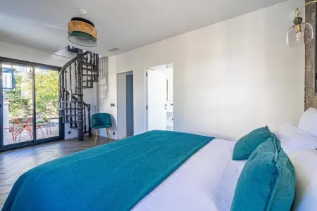 LL-95-JUAS, Villa de luxe avec piscine chauffée 6CH/12p - Cannes Juas - Photo 23