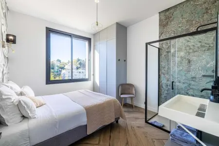 LL-95-JUAS, Villa de luxe avec piscine chauffée 6CH/12p - Cannes Juas - Photo 24