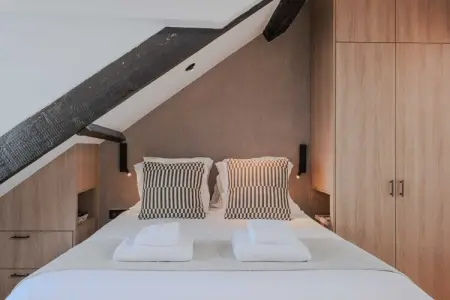 Location appartement à Paris, Appartement de charme et intimiste - 2BR/3P - Louvre