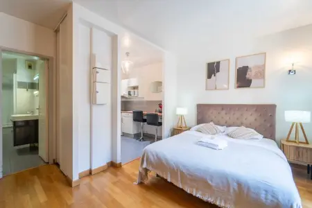 Location appartement à Paris, Charmant studio- 2P- Jardin des plantes/Austerlitz