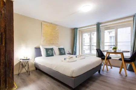 Location appartement à Paris, Studio confortable pour 2 personnes - Jardin du Luxembourg