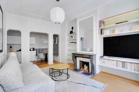 Location appartement à Paris, Appartement Moderne Champs-Elysées - Saint Honoré