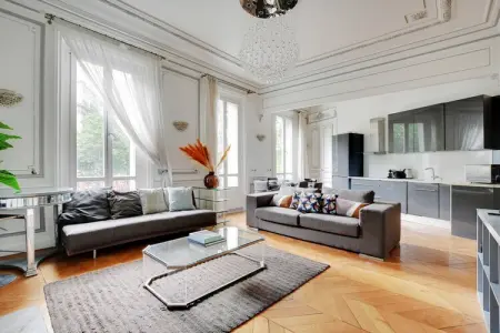 Location appartement à Paris, Magnifique Appt - 2BD/4P - Georges V / Champs-Élysées
