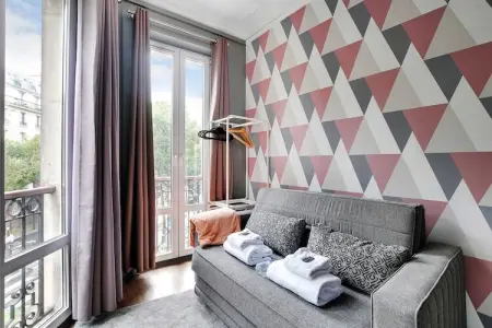 Location appartement à Paris, Studio paisible - 2P - Près du Canal Saint-Martin