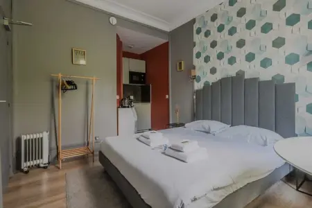 Location appartement à Paris, Charmant Studio - 2P - Près de la Place de la République