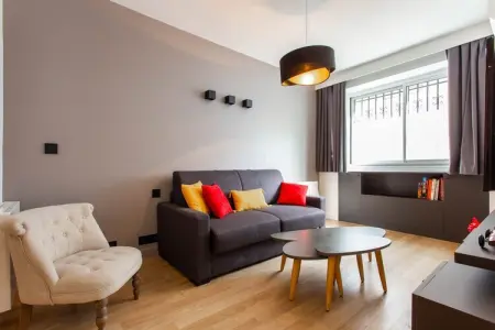 Location appartement à Paris, Magnifique appartement - 2BR/6P - République