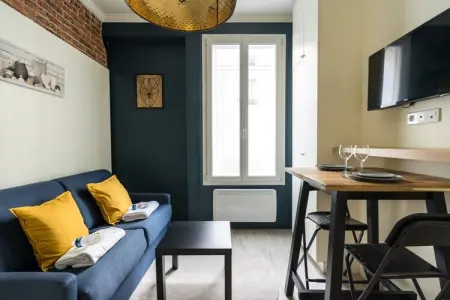 Location appartement à Paris, Cosy and peaceful studio - 2P - Paris Center