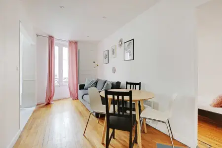 Location appartement à Paris, Appartement de charme - 1CH/4P - Batignolles