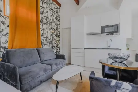 Location appartement à Paris, Charmant Studio - 2P – Courcelles