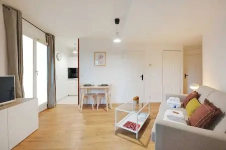 Location appartement à Courbevoie, Studio lumineux et moderne pour 2P - La Défense