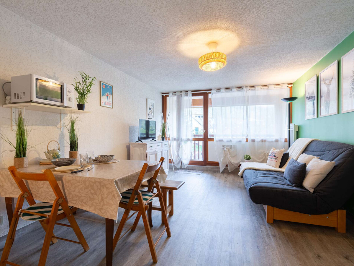 Studio 4 couchages Saint-Lary, balcon ouest et navette télécabine - Photo 1