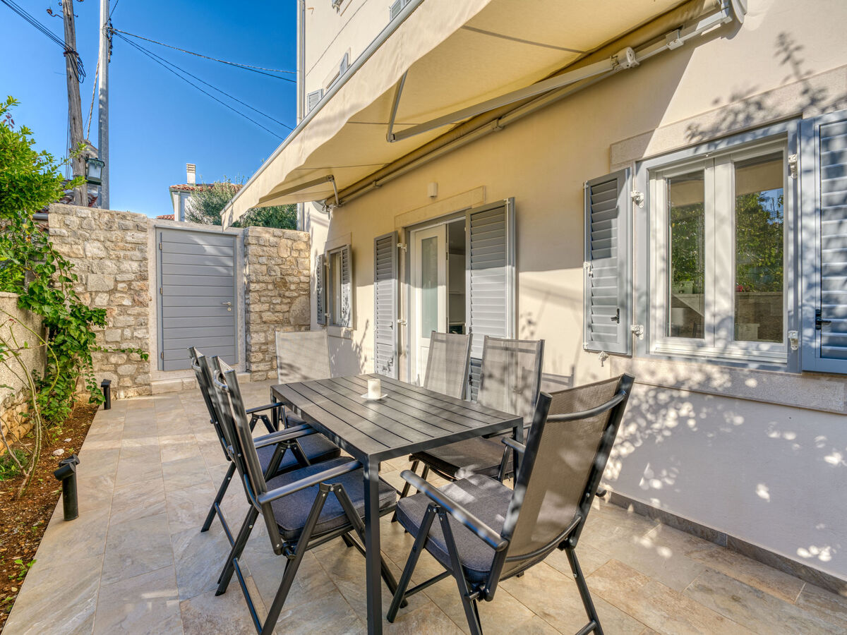 Maison Tanja à Osor, 3 chambres, 150 m de la mer - Photo 8