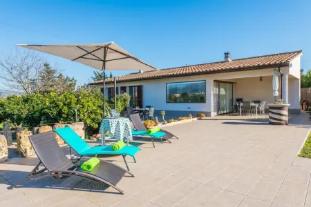 Villa Es Serral - Piscine d'eau salée à Sa Pobla : photo 7