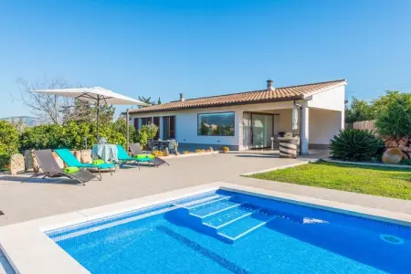 Villa Es Serral - Piscine d'eau salée à Sa Pobla : photo 18